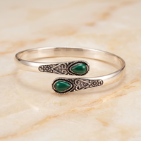 Liliana | brazalete encanto de antaño