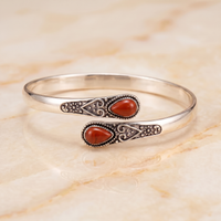Liliana | brazalete encanto de antaño