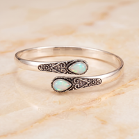 Liliana | brazalete encanto de antaño